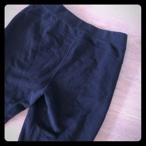 Lululemon sweats size 6, worn once. Black, Cotton